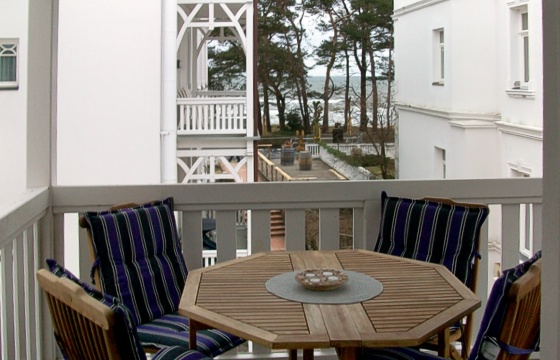 Balkonaussicht mit Ostseeblick im Appartement 'Strandgut' in der Villa ''Gudrun'' Binz